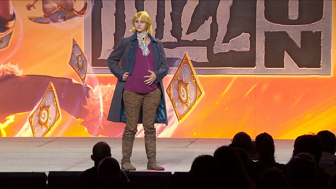 Announcer calls Cosplay a MILF Blizzcon 2018