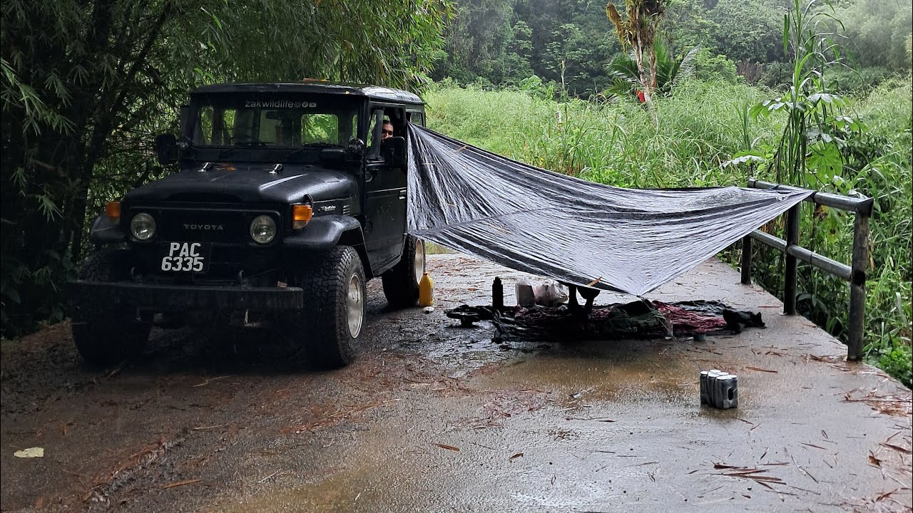 Stranded in Cumaca valley