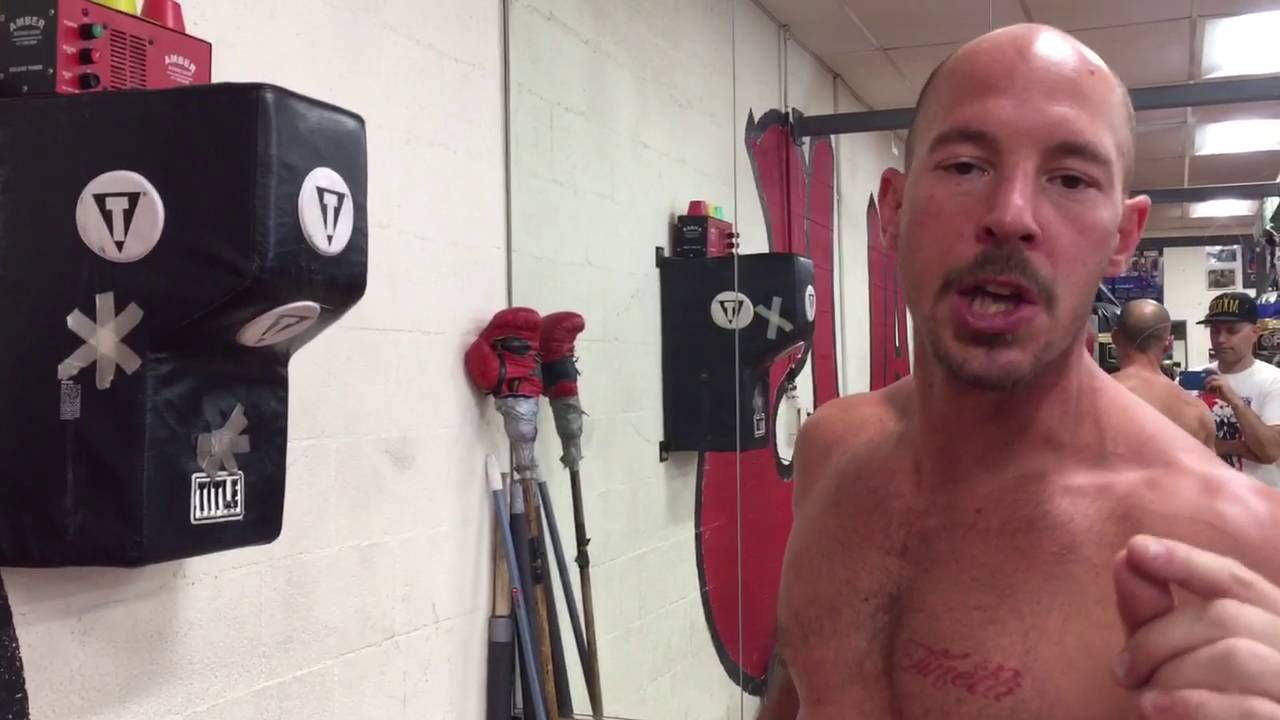 working the wall target - esnews boxing