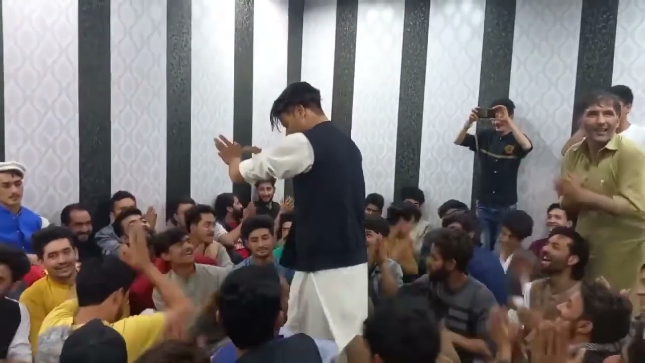 YARI AZANA YARI AZANA BALTI SONG BY ZULFIQAR RAAZ #culturalheritage #balti #songs #zulfiqarraaz