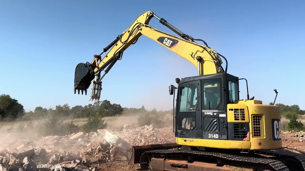 Used Caterpillar 314 D CR Excavator With Hydraulic Thumb & New Sany 24” Bucket For Sale
