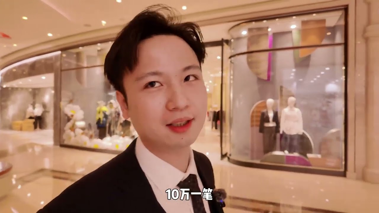 澳门赌场公关爆料：原来娱乐圈的传闻都是真的？ 揭秘澳门公关的真实生活，藏着赌徒们的欲望与落幕...出镜：@澳门蔡蔡  #澳门 #澳门公关 #赌场处处是套路 #抖音创作者大会 #青年创作者成长计划