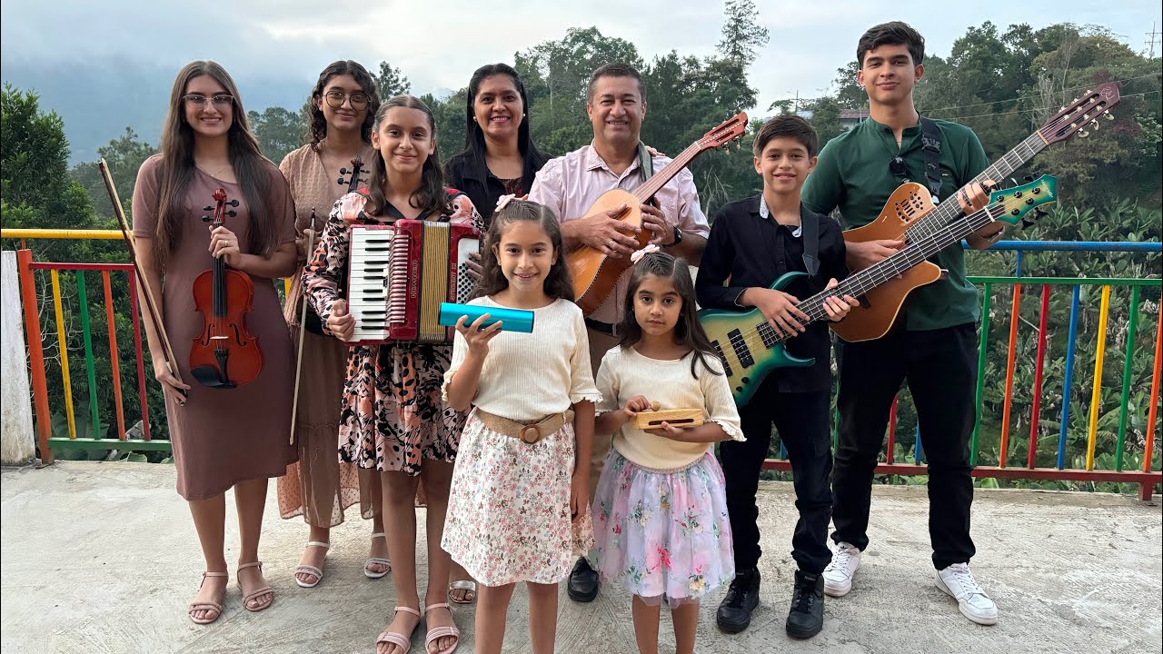 Un día a la vez - Abril García Music / Mariachi