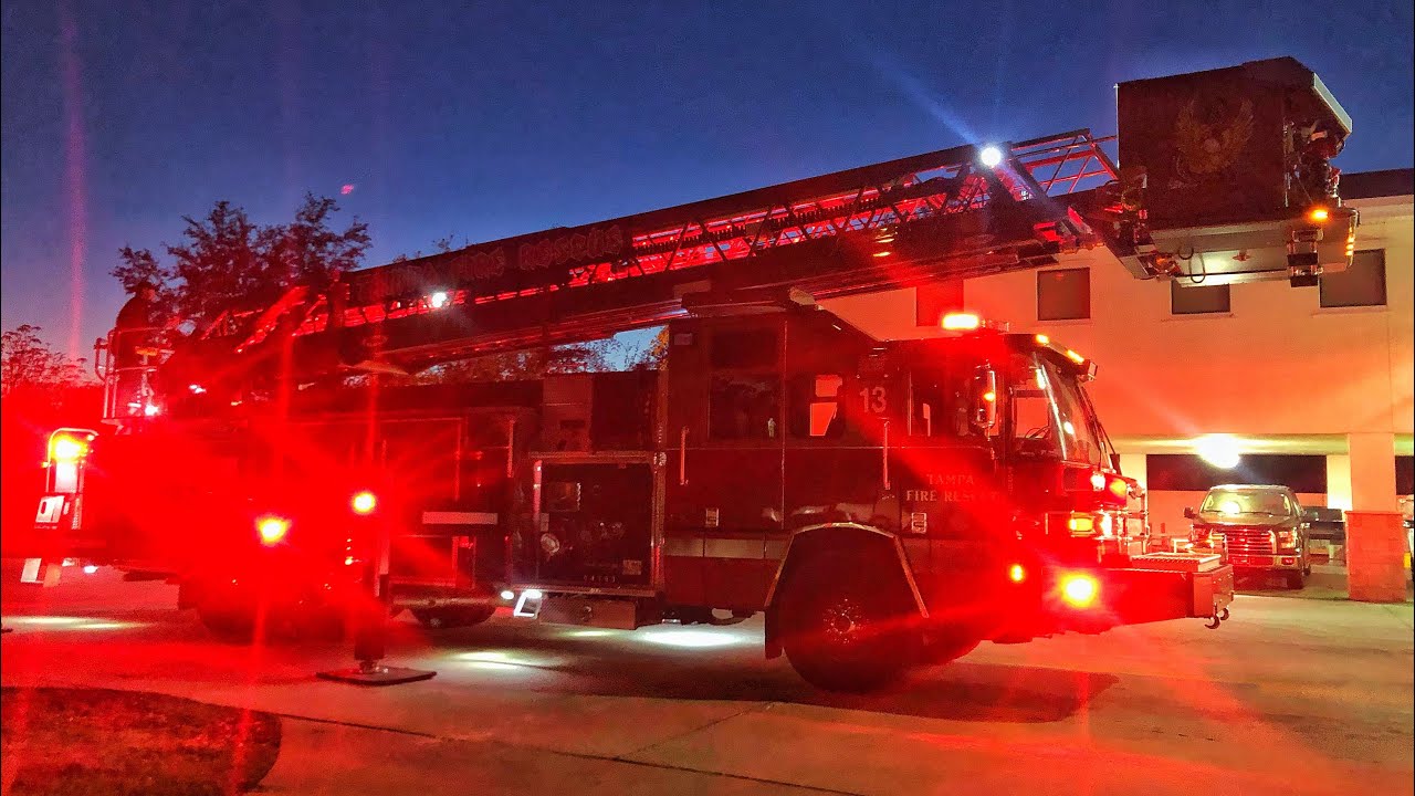 *NEW* Truck 13 Ladder Demo/Set up - Tampa Fire Rescue