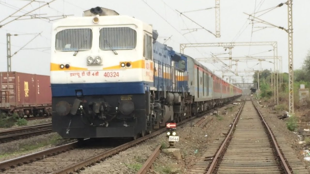 [ 19 in 1 ] a complete Compilation of western railway trains at @kelve road
