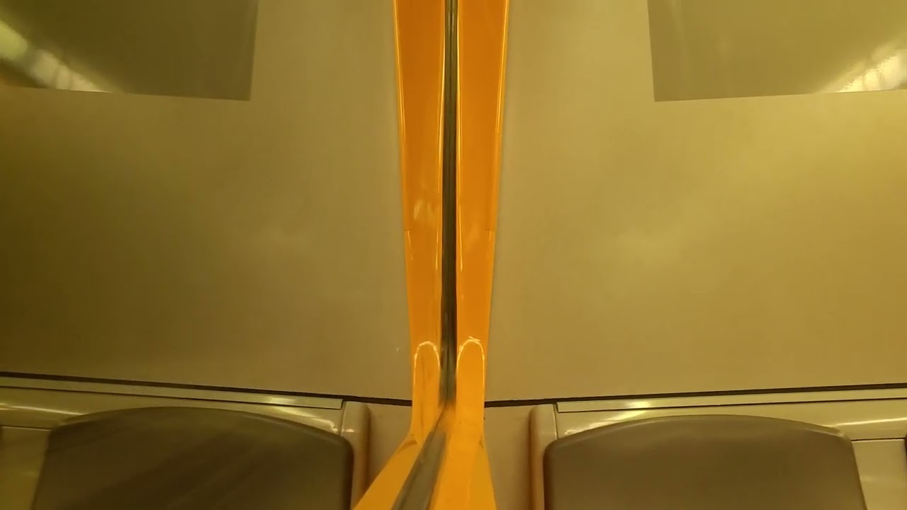 U1 Mitfahrt Leopoldau nach Aderklaaer Straße (U-Bahn Wien SGP Type U11)(20.11.2023)