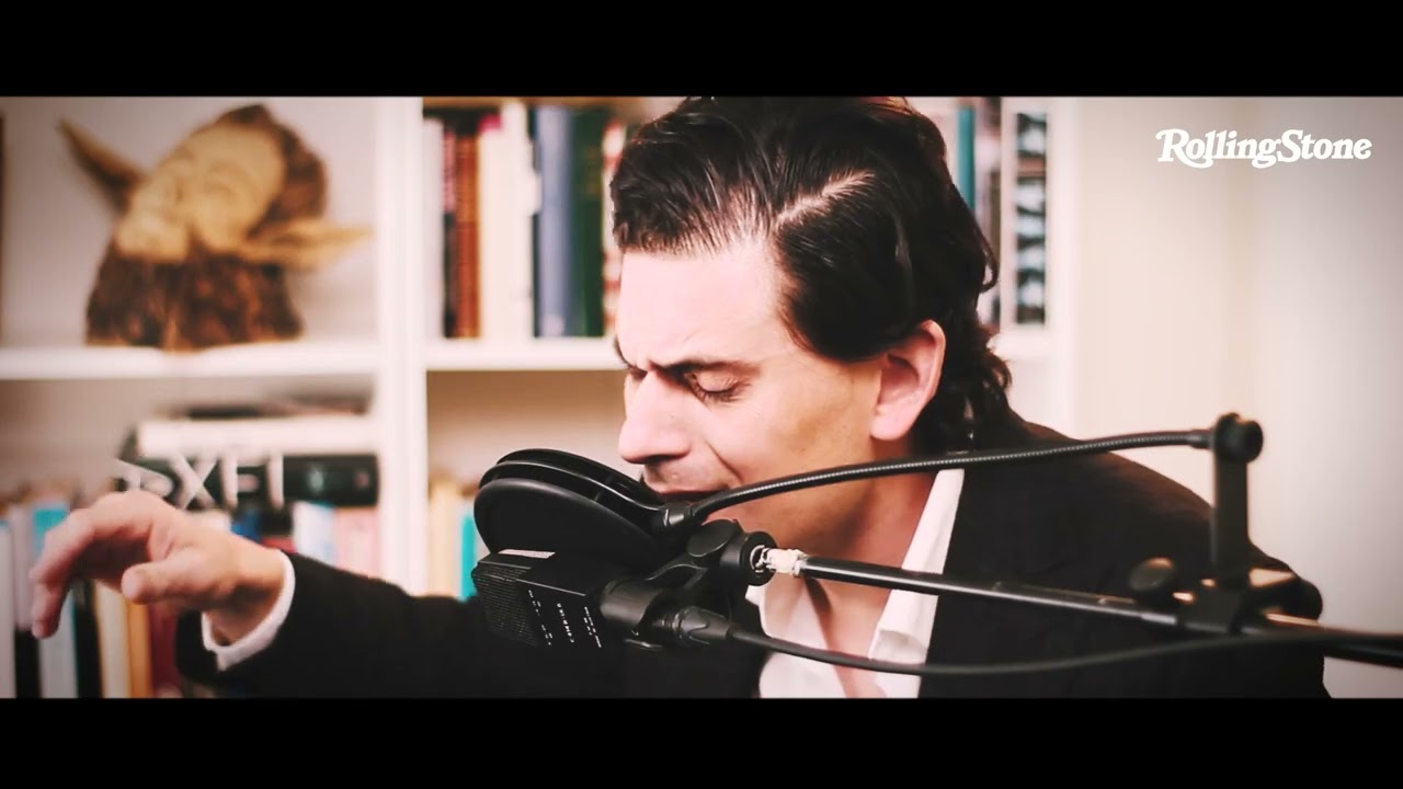 Luke Elliot x Rolling Stone France - In My Room Session