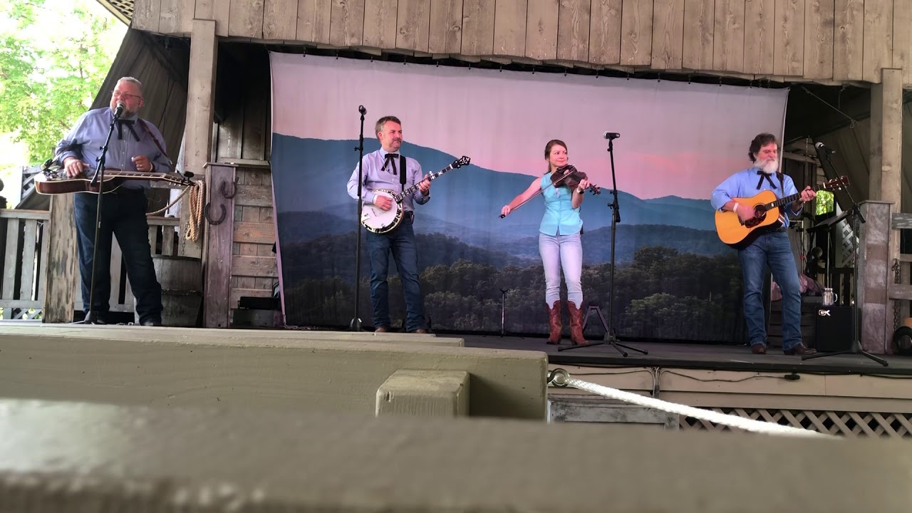Dollywood’s Smoky Mountain String Band June 2020