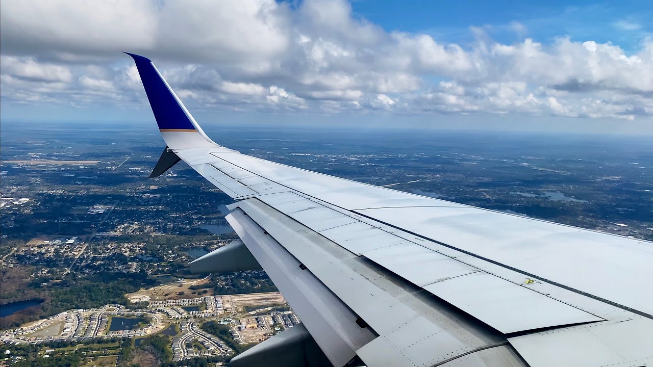 Stunning Orlando Landing – United Airlines – Boeing 737-900 – MCO – N63820 – SCS Ep. 529