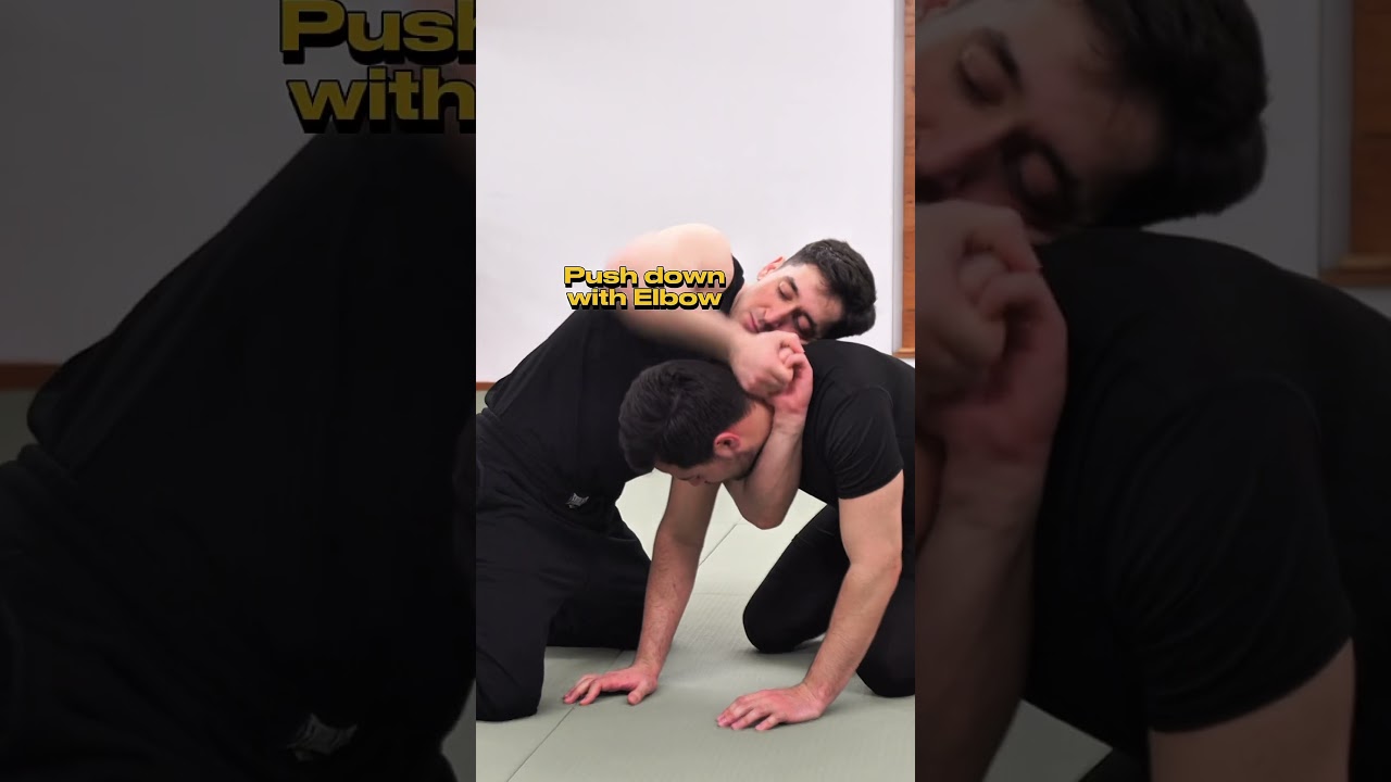 Как делать удушающий прием D'ARCE #MMA #UFC #BJJ #Grappling