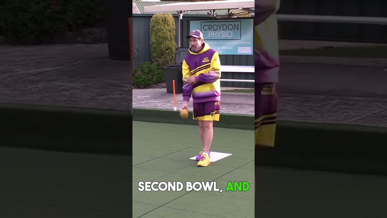 Play As A Lead In Lawn Bowls - Roll The Jack and Follow - Lawn Bowls Drills