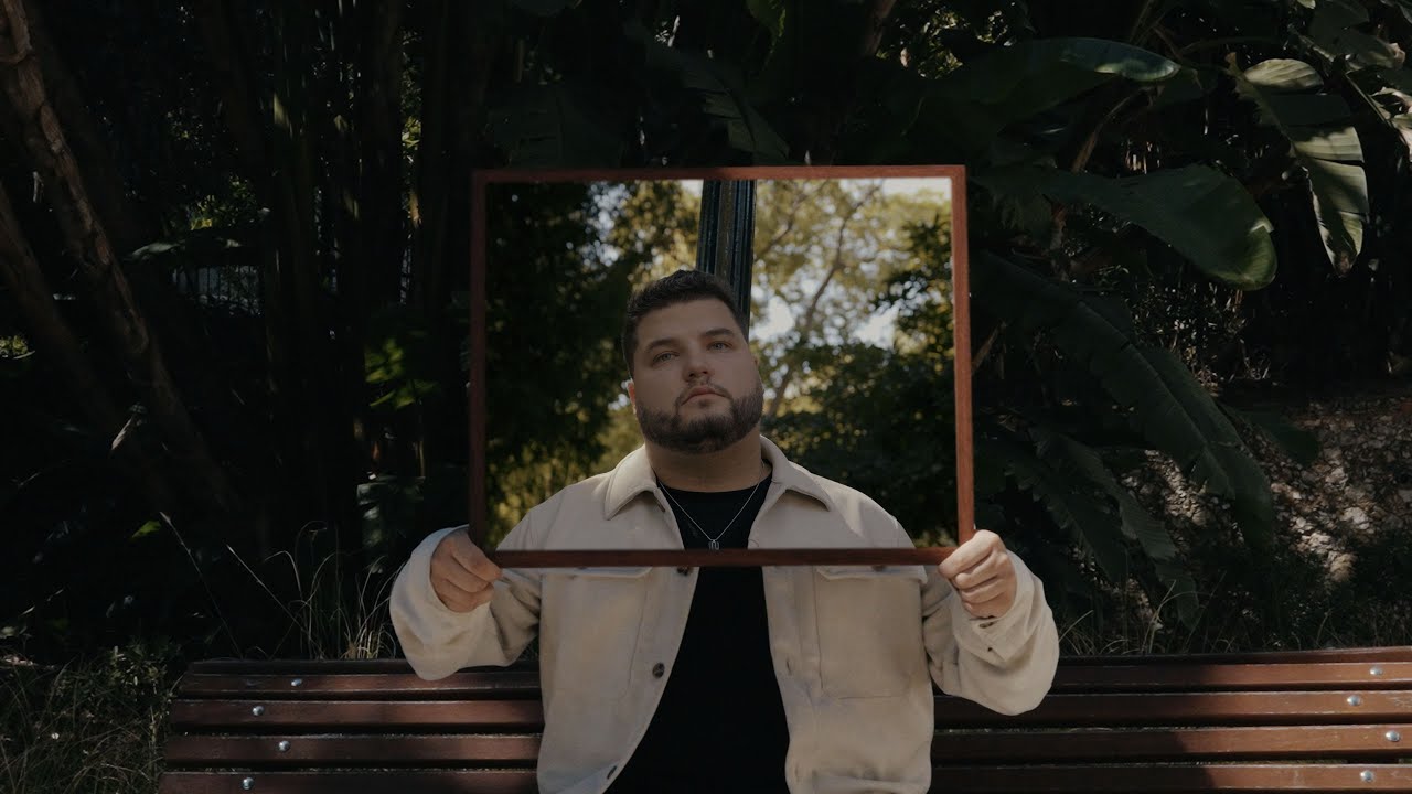 samuel mor ~ espelho