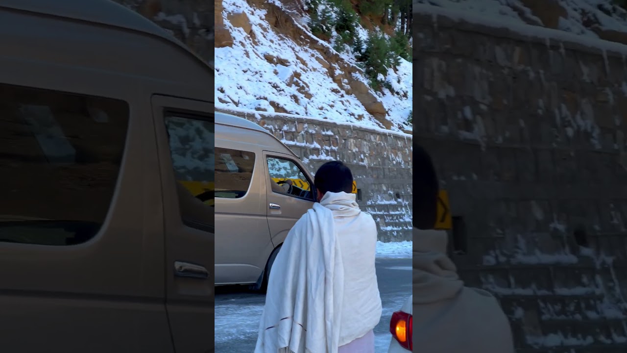 Car Slip on Snow ❄️⛰️ | Snowfall Update | Mountains All Around | Tourist Rush | Winter Drive