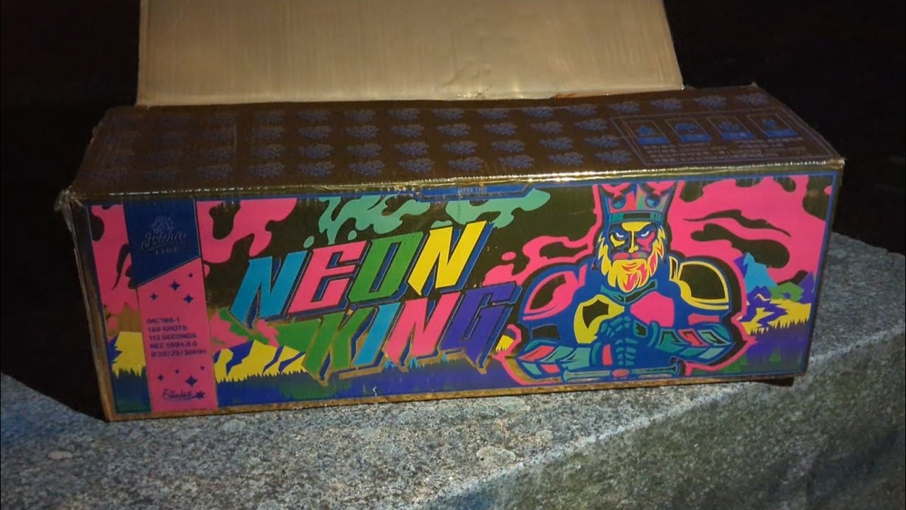 NEON KING von ISKRA LINE/FUNKE SILVESTER BERLIN 2024/2025