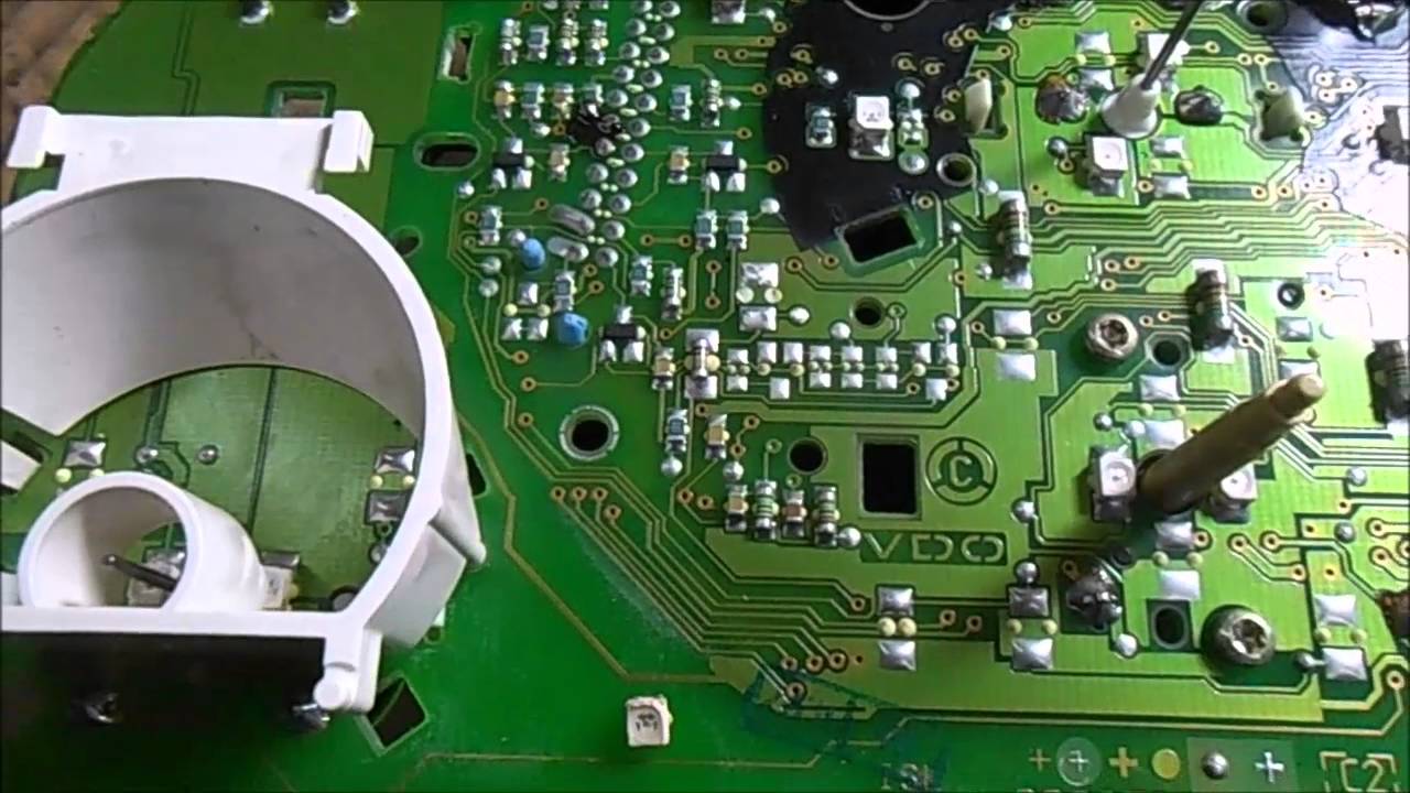 Пересвет щитка приборов Ауди А6