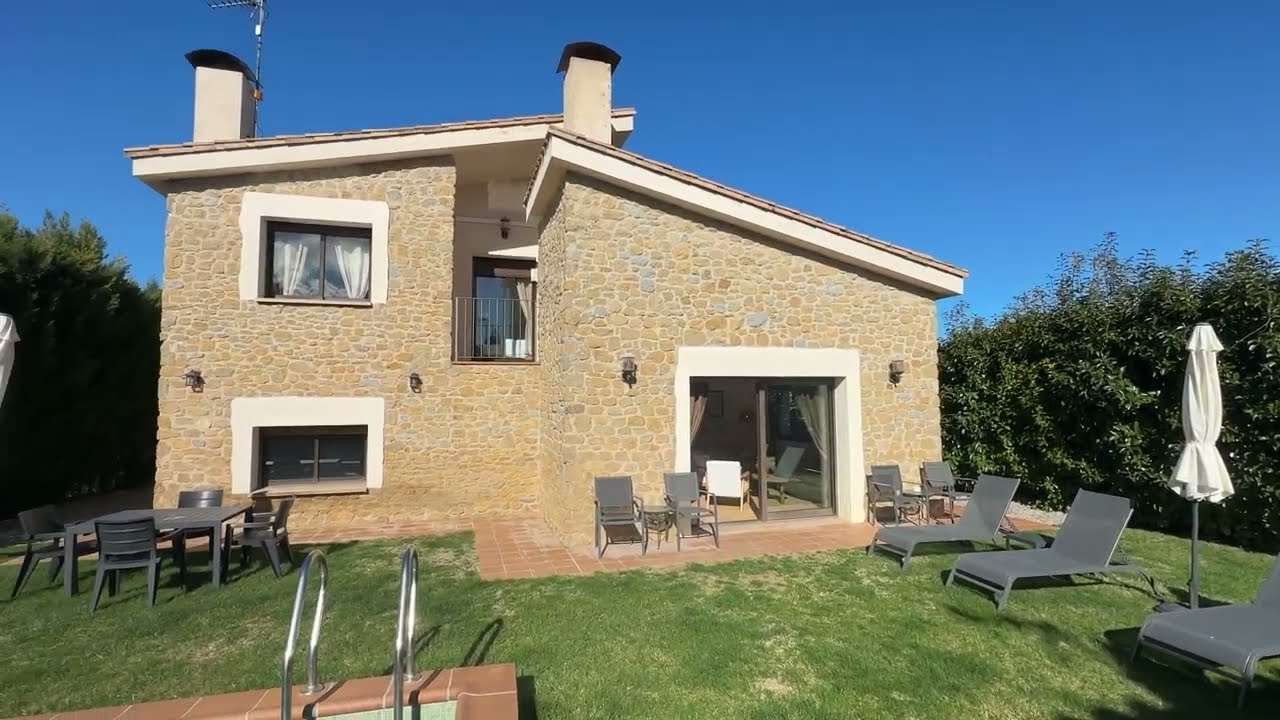 REF.-2254 Exclusiva Casa de Lujo con Piscina y LicenciaTurística en Baix Empordà| Cottage Properties