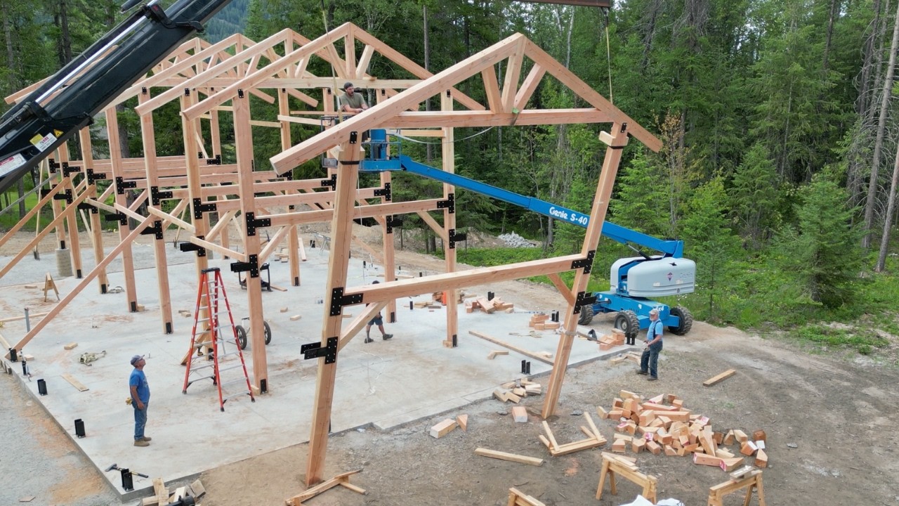 It's FINALLY Time To Build Our BARNDOMINIUM - Putting Up ALL Eight BENTS Using A CRANE And A LIFT