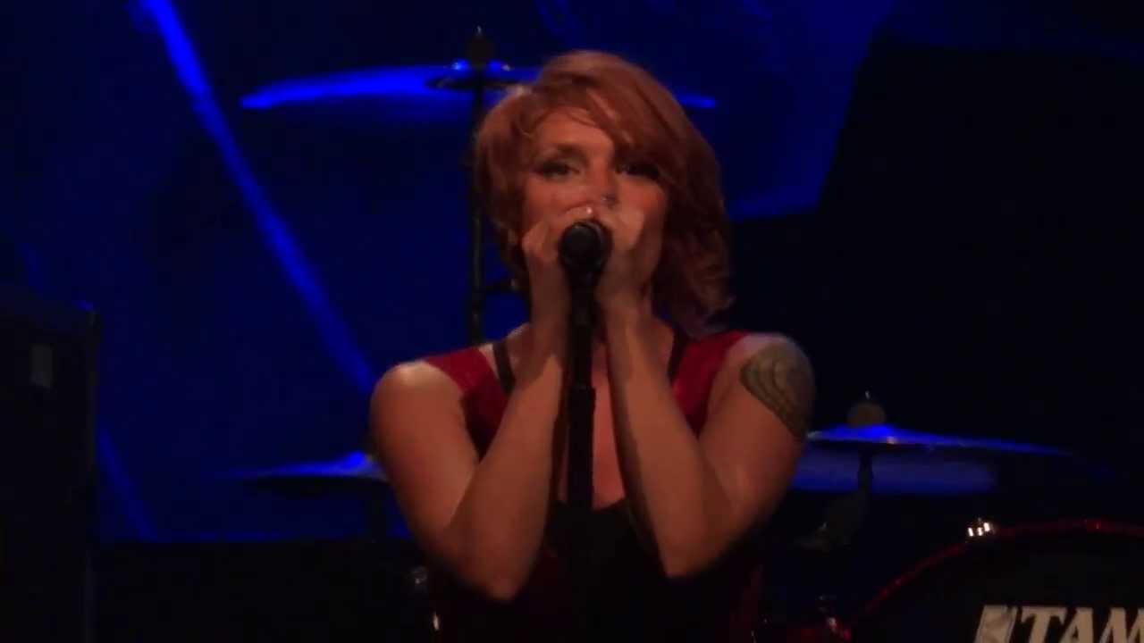 Flyleaf - 