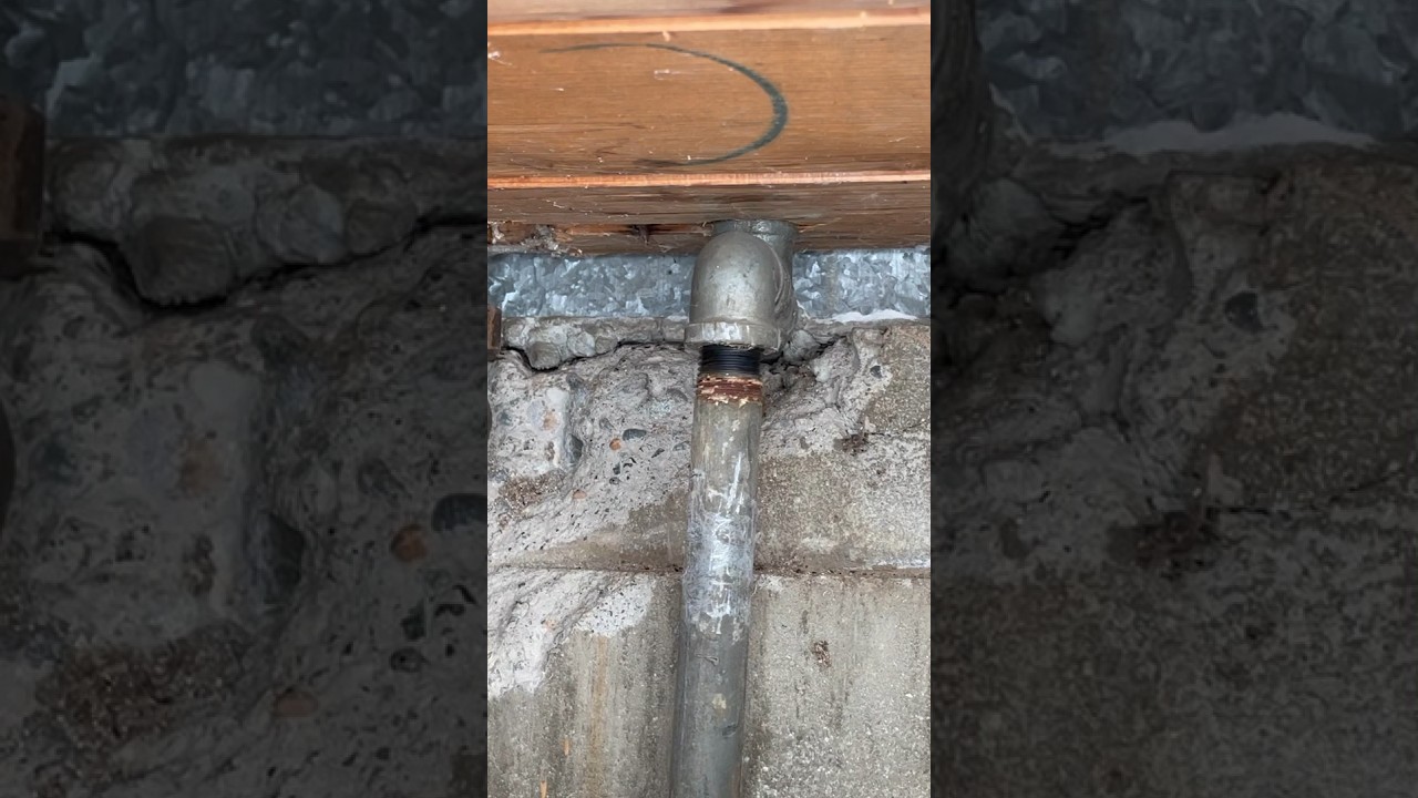 When the galvanized pipe fails! #helpingothers #diy #plumbing