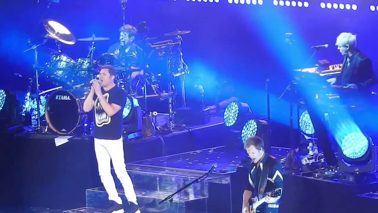 Planet Earth + Space Oddity (David Bowie Cover) - Duran Duran - Paper Gods LIVE Arena di Verona 2016
