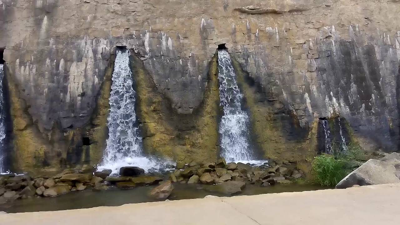 Entering in to restricted area...i.e,bottom of the Nagarjuna Sagar dam and place is so exciting
