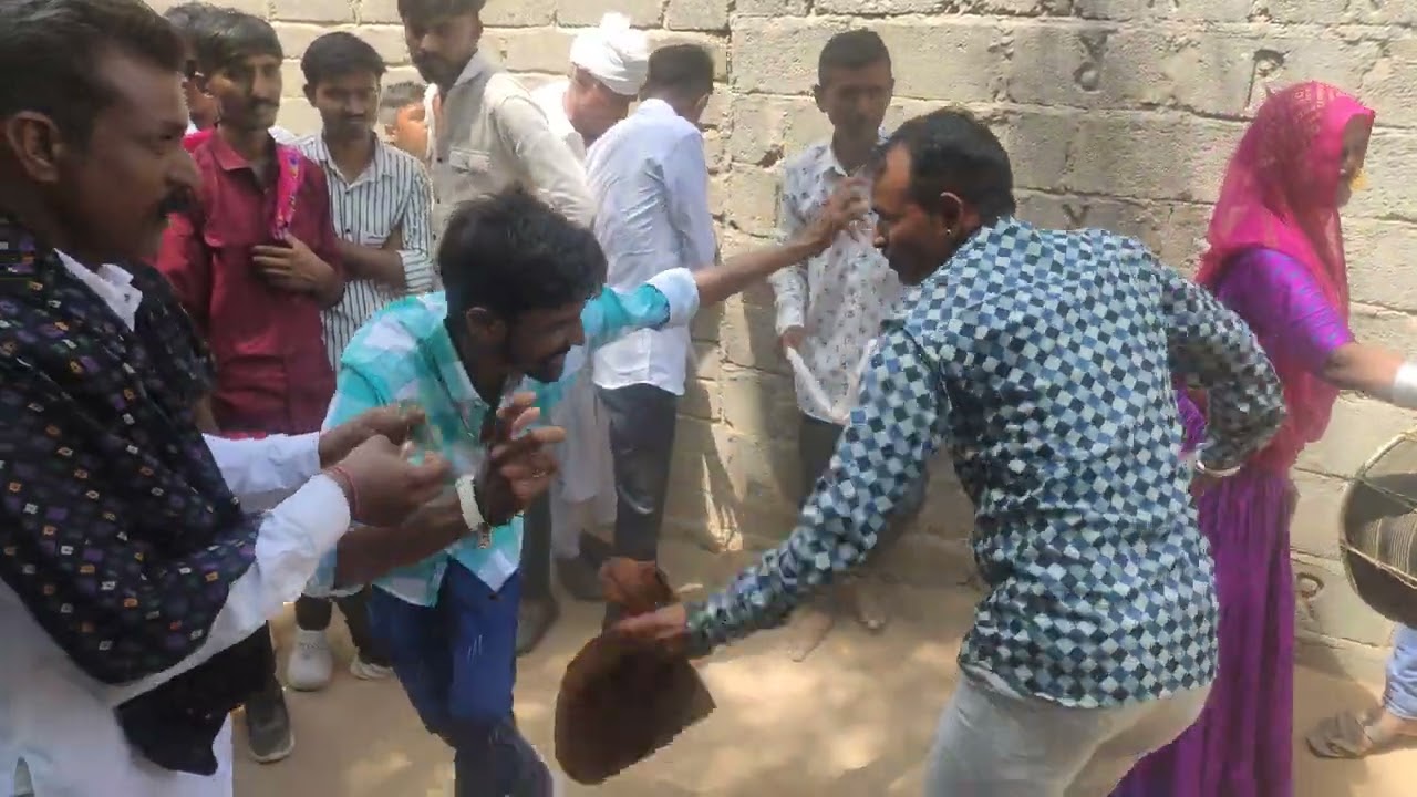 દેશી ઢોલના તાલે / deshi dhol // મરચી નૃત્ય /marachi nrutya //B.K