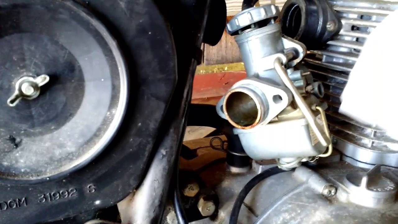 1978 Kawasaki KZ200 Carburator Removal