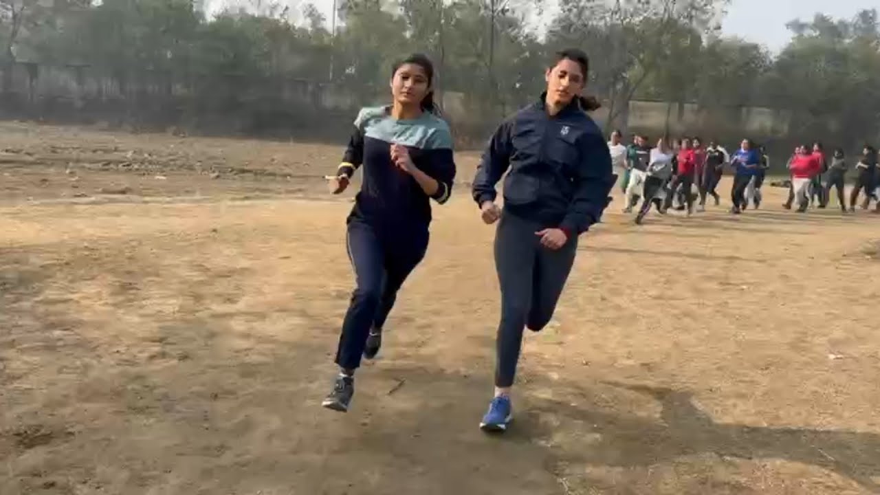 CPO SI GIRLS 800 METER TIMING   First girl 3 minutes | #cpo #delhipolice #viralvideo #training #new