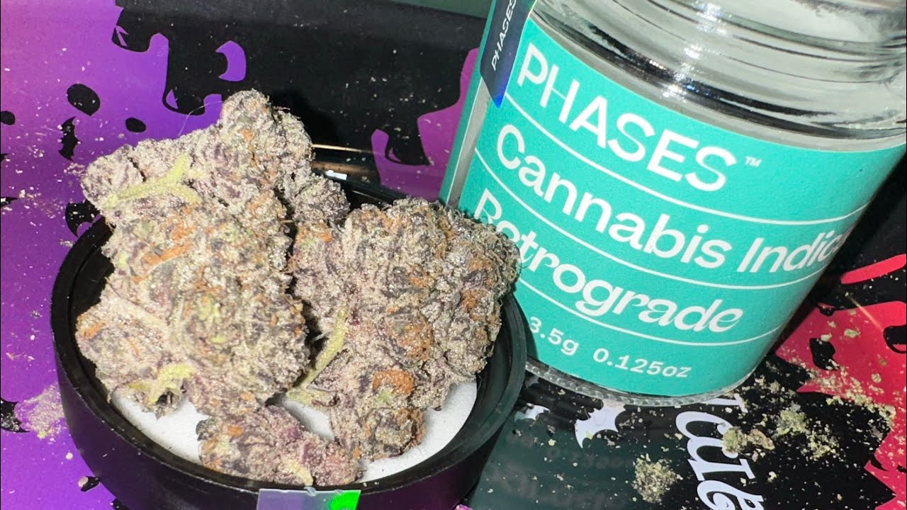 Review on Phases Retrograde ,Top Shelf flower- indica (St&uuml;ndenglass Special)
