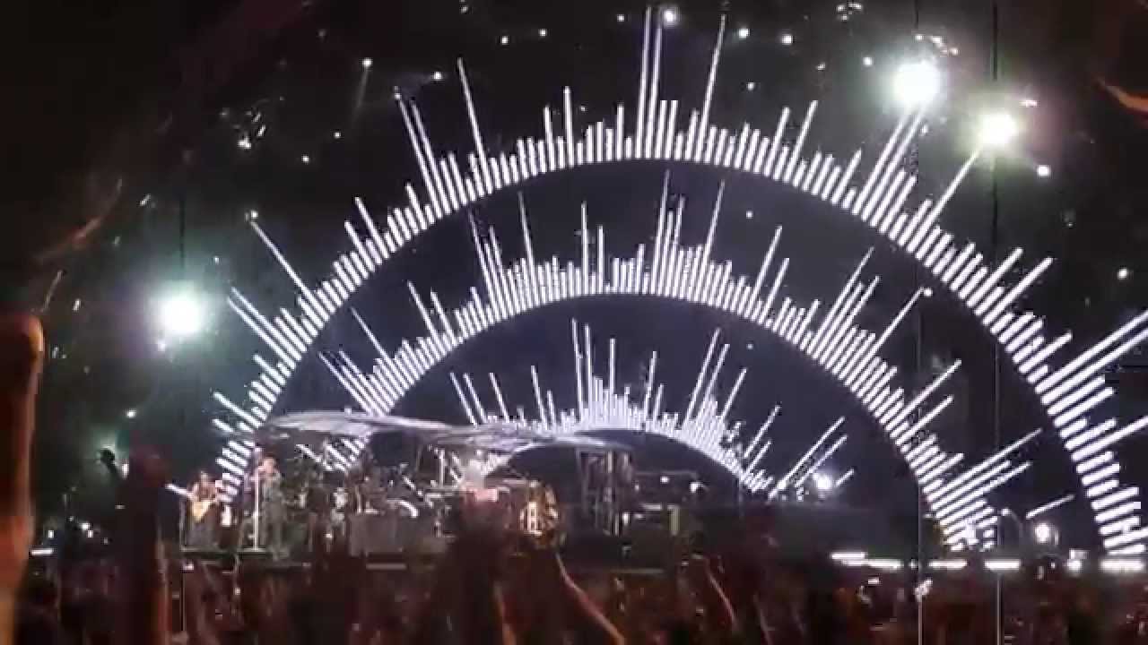 Bon Jovi - Livin' On A Prayer (Live in Athens, Greece 2011)