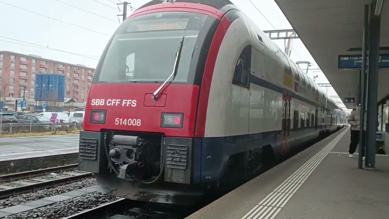Trains at Wallisellen 