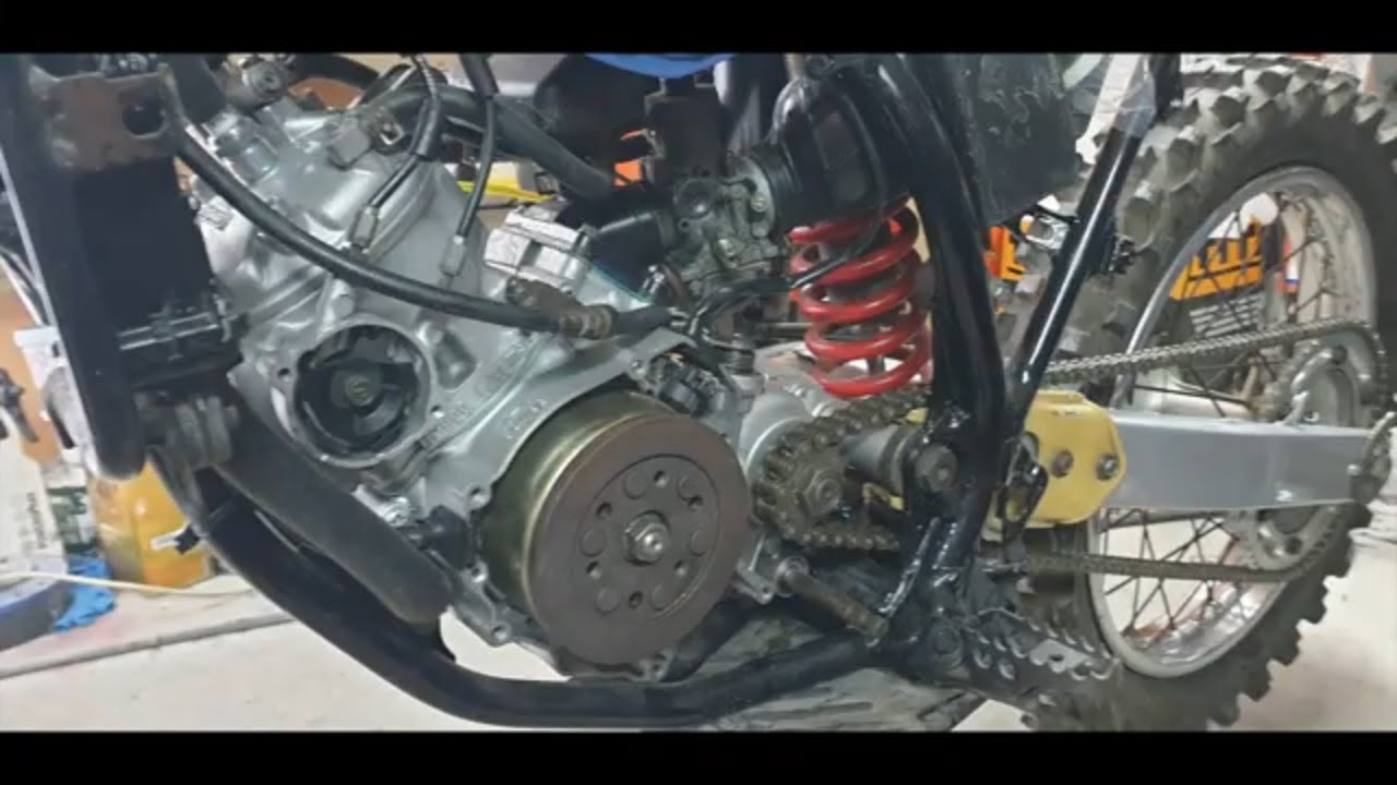 YAMAHA DT125R RESTORATION REDBULL PROJECT PART1