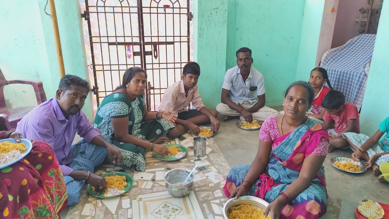 எங்க வீட்டில் எங்க பெரிய மாமா பிரியாணி செஞ்சாங்க மூணு ஃபேமிலி ஒண்ணா சேர்ந்து சாப்பிடுறோம் #family ❤️