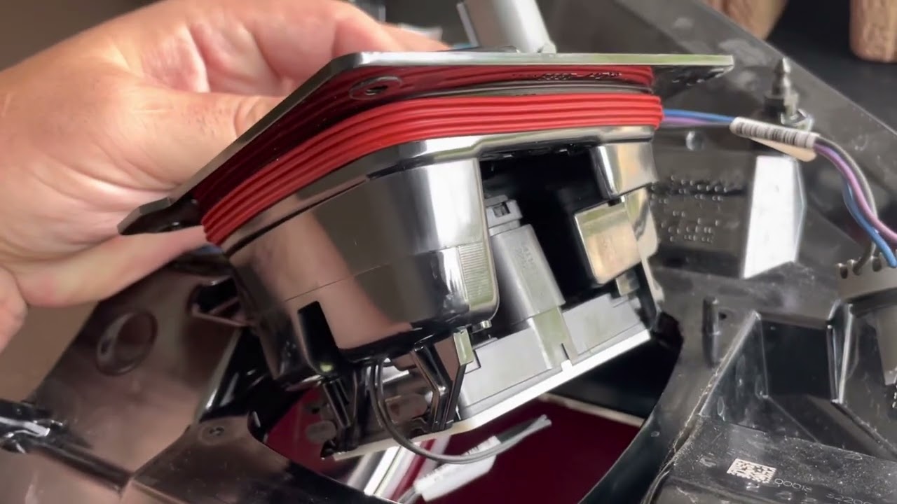 2021-2023 Ford F150 Morimoto tail light install on our project truck