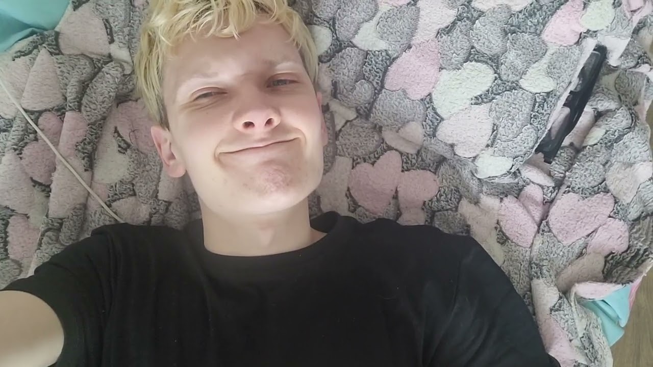 Устал снимать видео, и жить, я отдыхать!