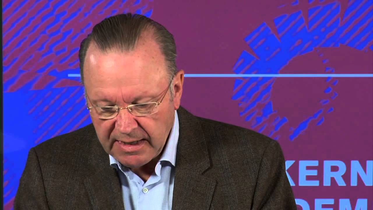Steen Hildebrandt -- Den unge og ledelse