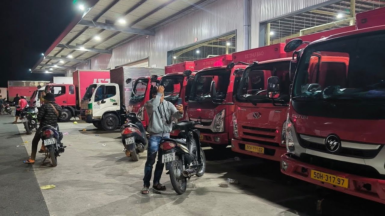 🚛 Hành Trình Chạy Xe Tải Trên Quốc Lộ 22 | Cơ Hội Việc Làm Hấp Dẫn Cho Tài Xế J&T Express