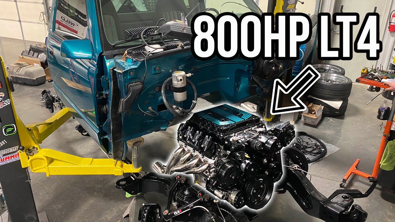 The 800HP LT4 is IN!! 1993 Chevy truck build process. Huge step to finishing.