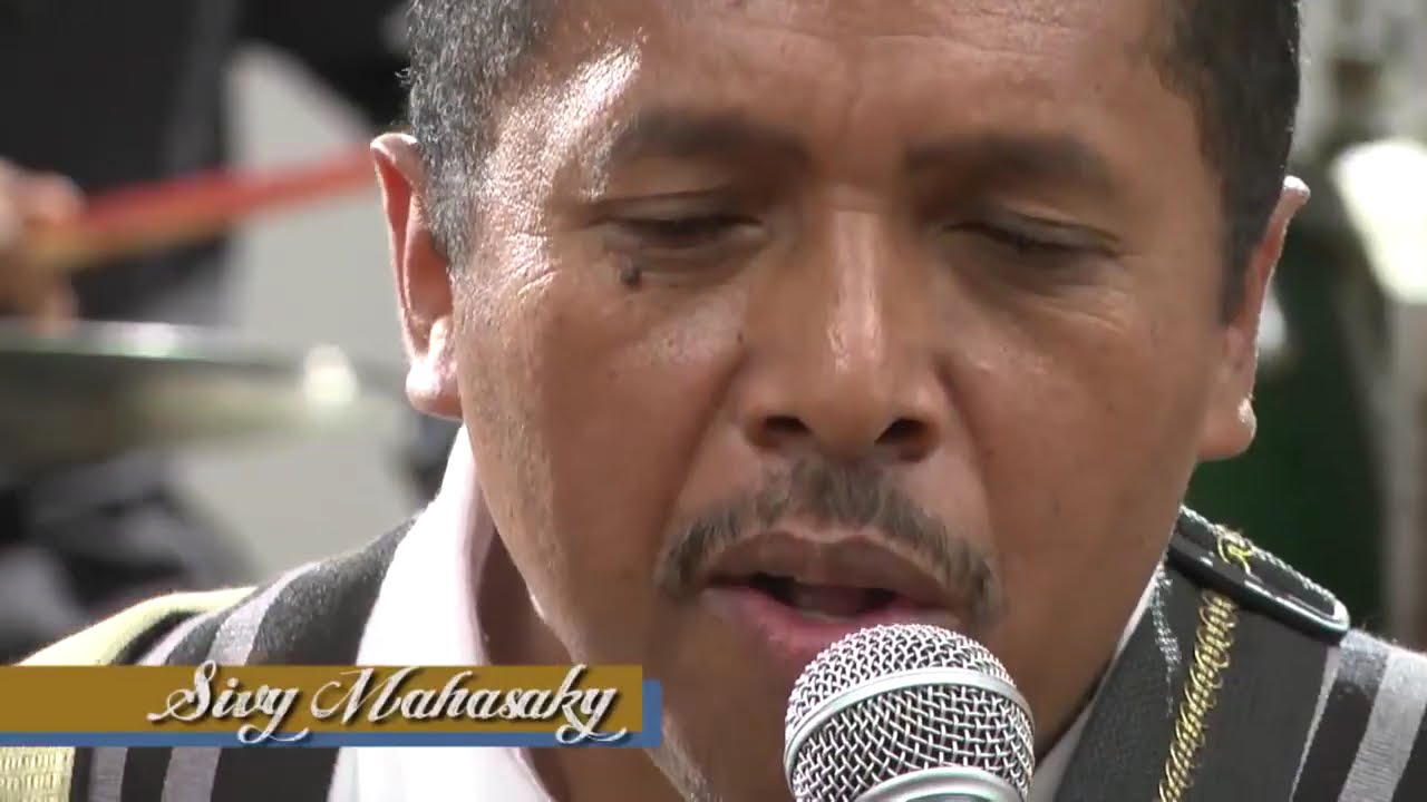 SIVY MAHASAKY - OMBAY LALANA