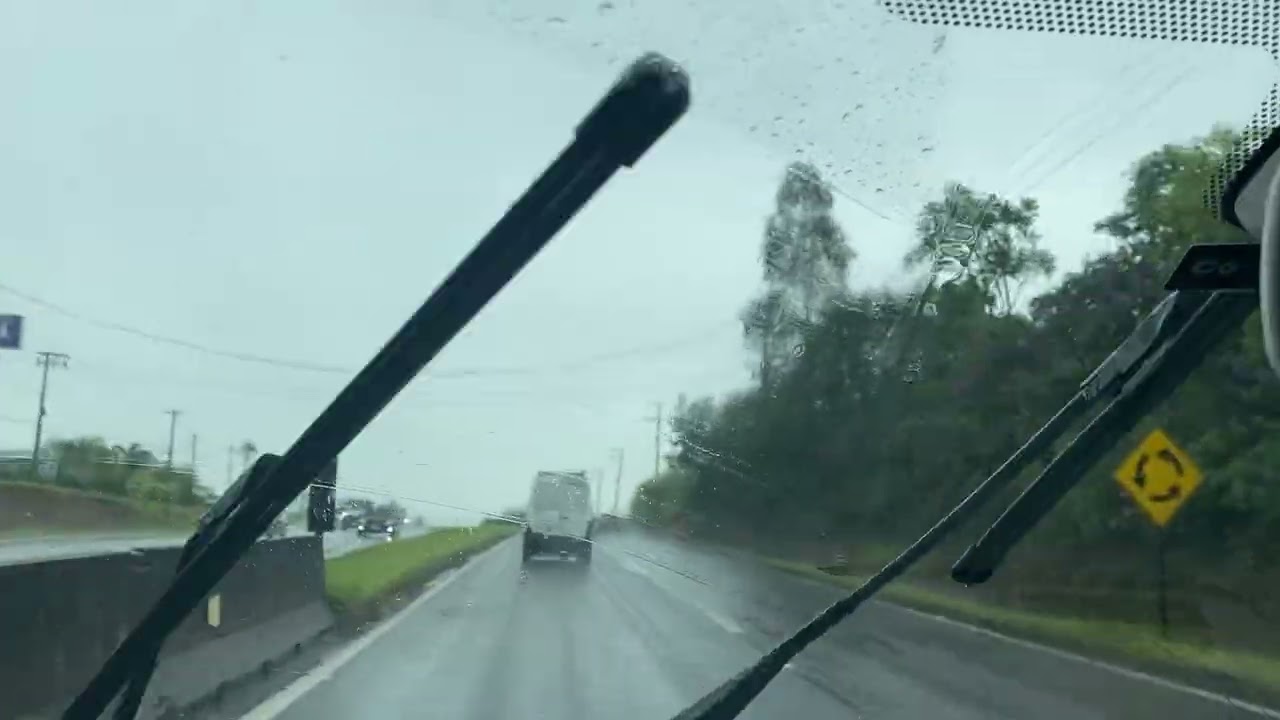 MUITA CHUVA EM JUNDIAÍ | DISTRITO INDUSTRIAL NO PRIMEIRO DIA DA SEMANA