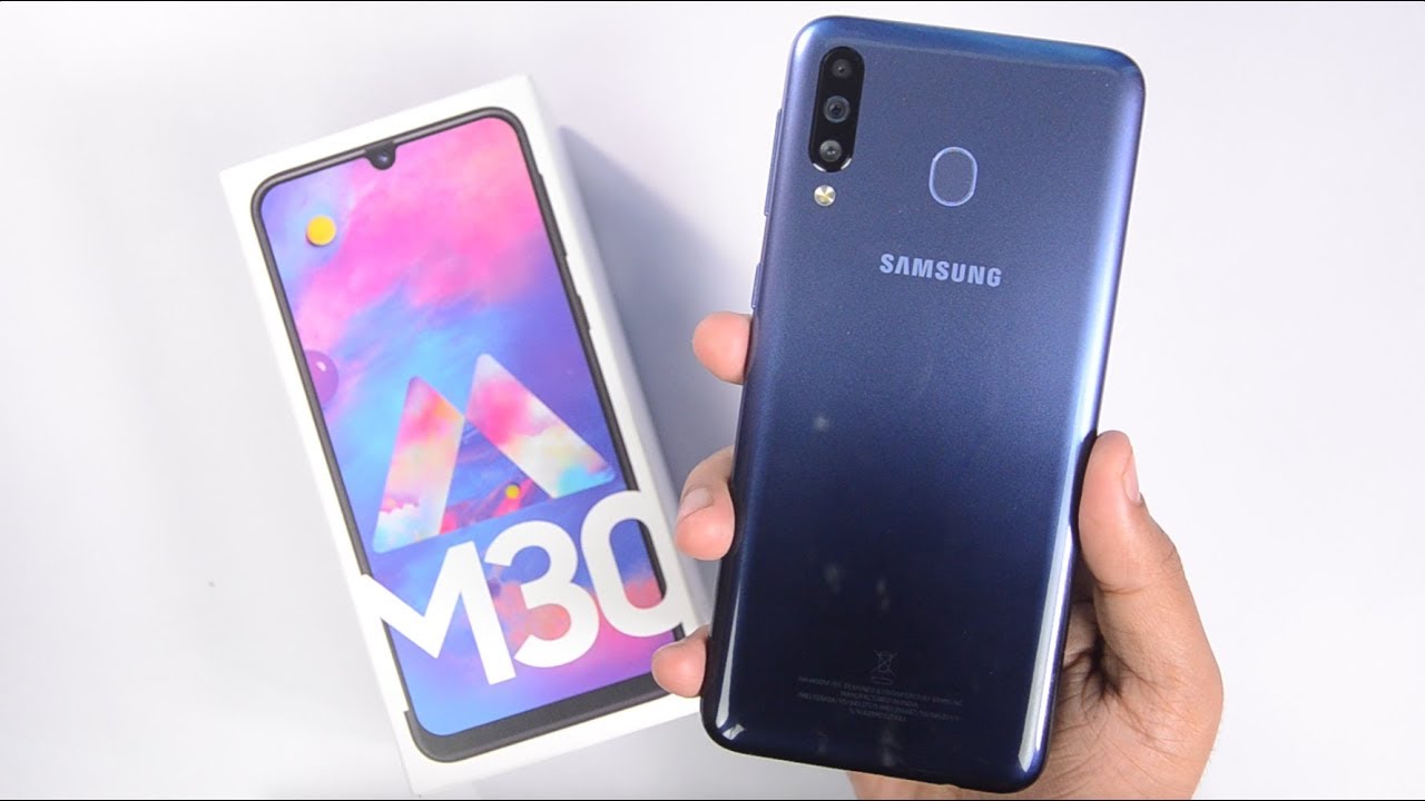 Samsung Galaxy M30 Unboxing & Hands on Review - 4GB RAM Gradation Blue Color | Camera Samples 🔥