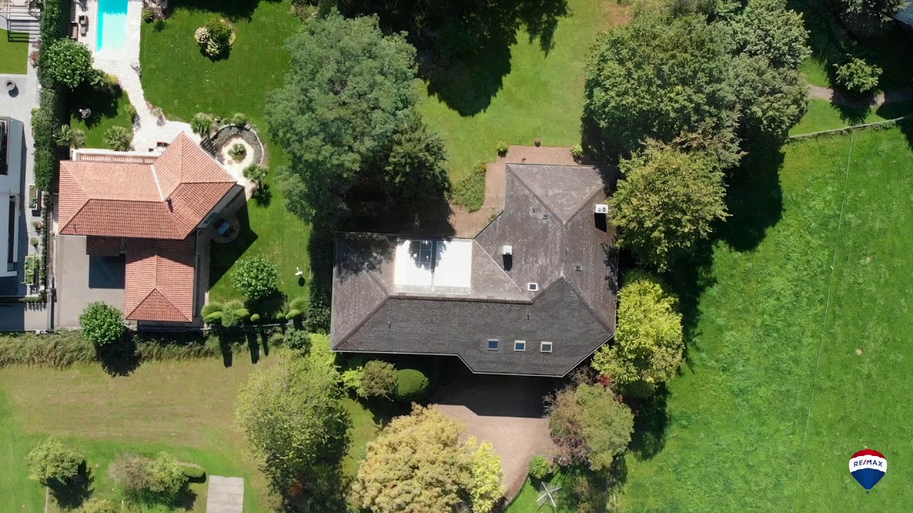 Villa mit Umschwung, Vill&auml;ggen 26, 8752 N&auml;fels - J&uuml;rg Gr&uuml;nenfelder - REMAX Immobilien - Glarus