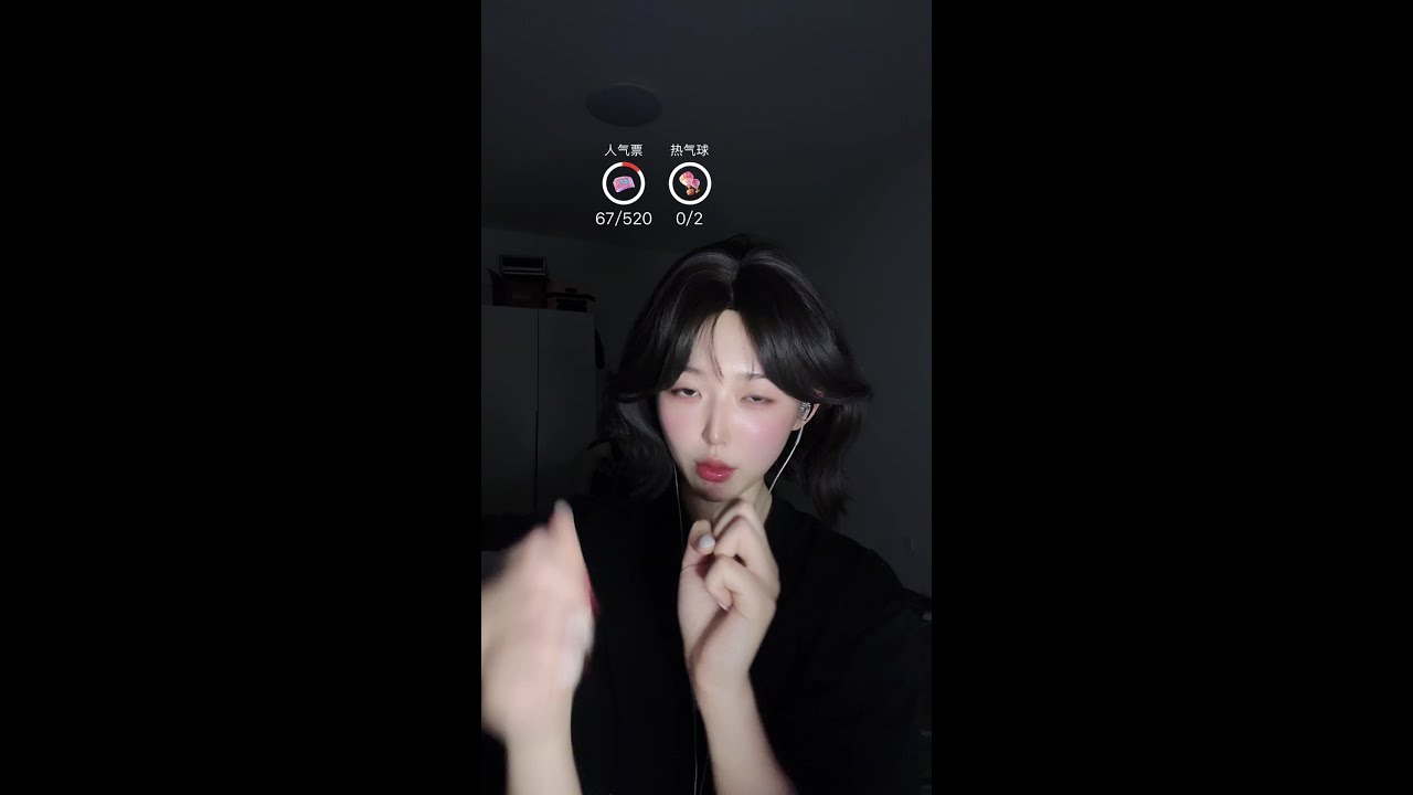 A beautiful girl and her amazing sense of humor 😂