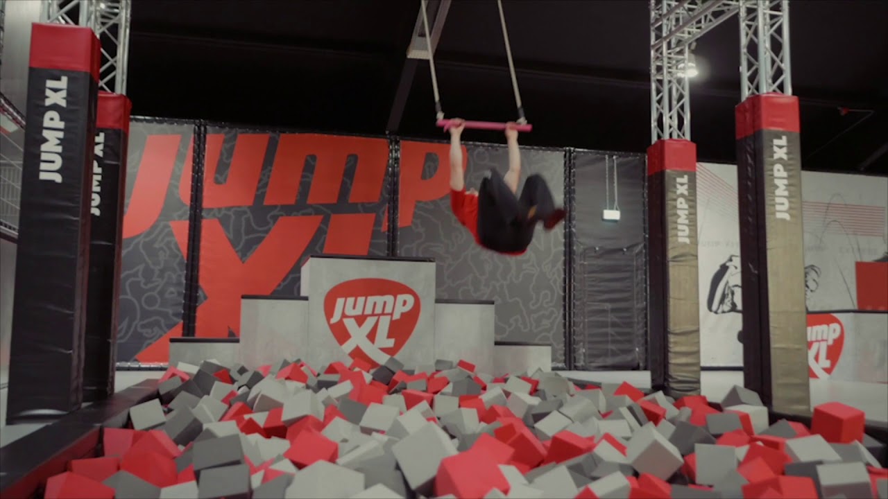 Timelapse installation trampoline park Jump XL Hengelo - ELI Play