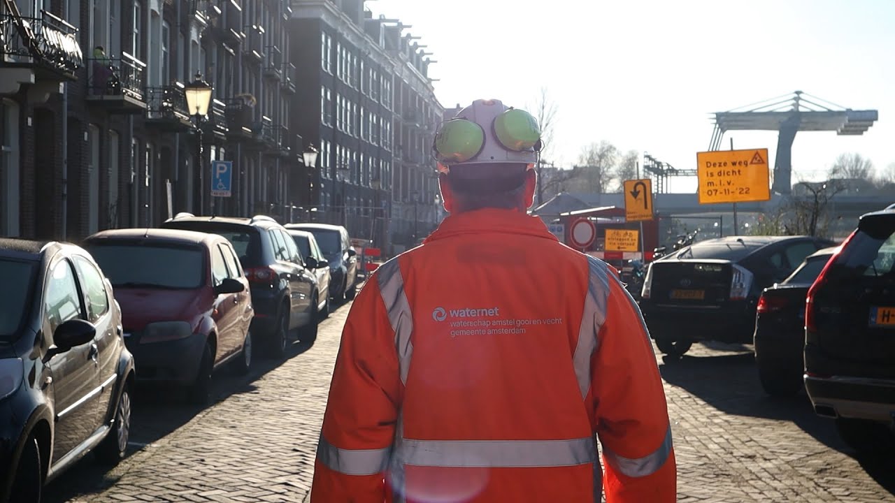 Waternet wat zijn jullie aan het doen bij de Houtmankade? - We laten het zien! 💪