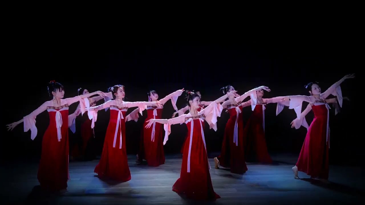 Unveiling the Enchanting World of Classical Dance - Watch These Dancers Illuminate