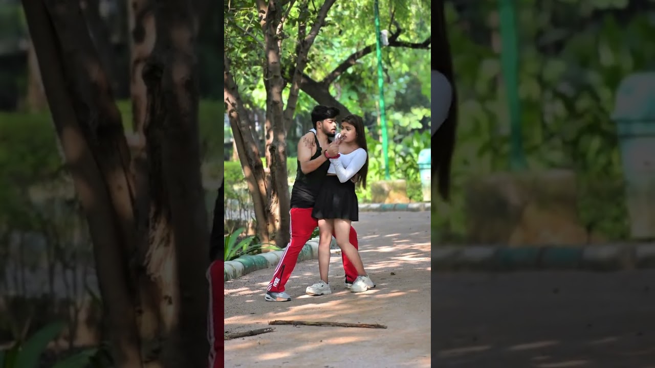 पेड़ गिर गया prank on cute girl 😱🤣