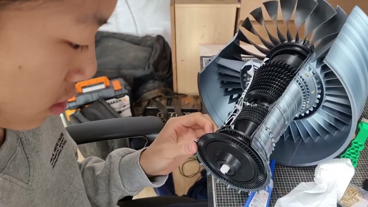 3D Printed Jet Engine Assembly