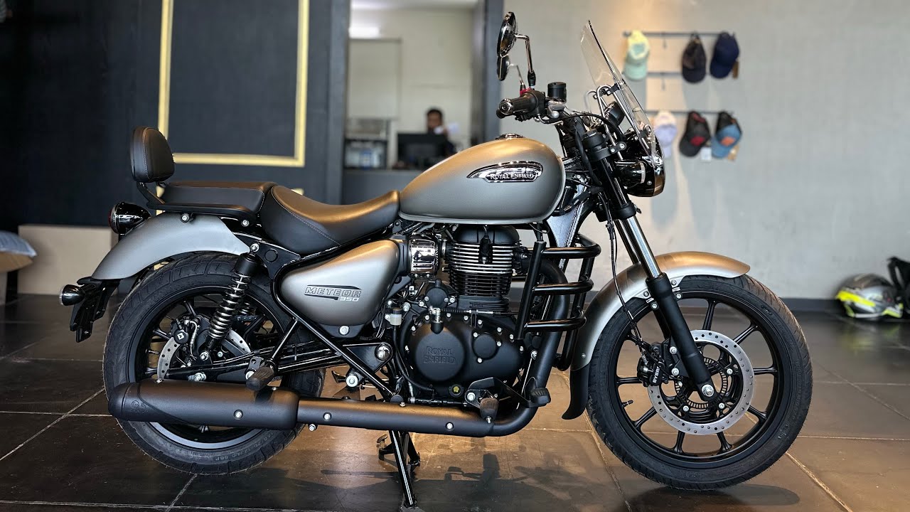2026 Royal Enfield Meteor 350 Mid Variant Detailed Review - On Road Price & Emi Down Payment! 
