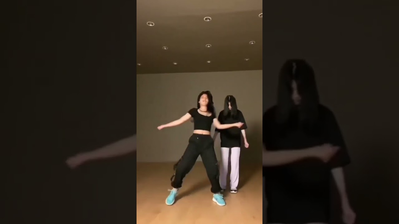 Alya & Violla TikTok before Debut